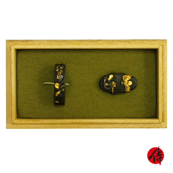 Antique Fuchi Kashira for Samurai Sword (F-40)