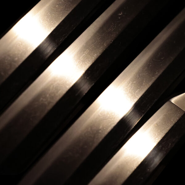 Antique Japanese Sword Katana Attributed to Mihara<br> NBTHK <span style="color: #ff0000;">Hozon </span>Certificate - Image 4