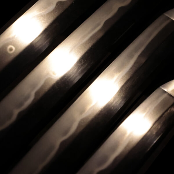 Antique Japanese Sword Katana Signed by Omi no Kami Minamoto Hisamichi<br>NBTHK<span style="color: #ff0000;"><strong> Tokubetsu Hozon</strong> </span>Certificate - Image 4
