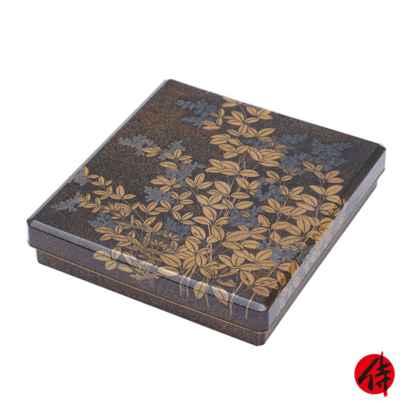 Japanese lacquer box<br>-Makie Suzuri Bako<br>Akikusa Zu (Suzuribako-18)