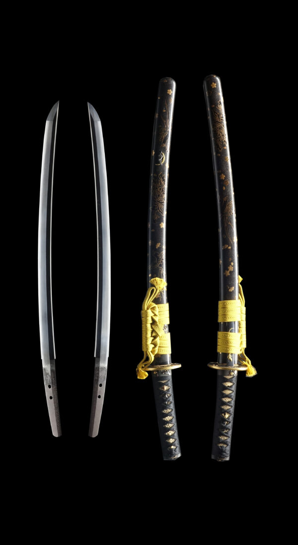 Antique Japanese Sword Daisho Attributed to Kaneharu /Signed by Mutsu no Kami Tadayoshi NBTHK<span style="color: #ff0000;"> Hozon </span>Certificate and<span style="color: #ff0000;"><strong> Tokubetsu Hozon</strong></span> Certificate - Image 15