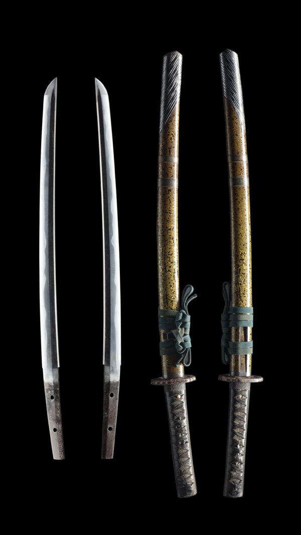 Antique Japanese Sword Wakizashi Signed by Kunisada<br>NBTHK <span style="color: #ff0000;">Hozon </span>Certificate - Image 8