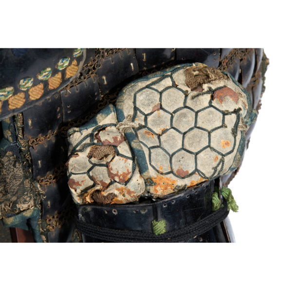 Antique Mid Edo Period Samurai Armor <strong><span style="color: #ff0000;"> Tokubetsu Kicho Shiryo</span></strong> Certificate (A-40) - Image 25