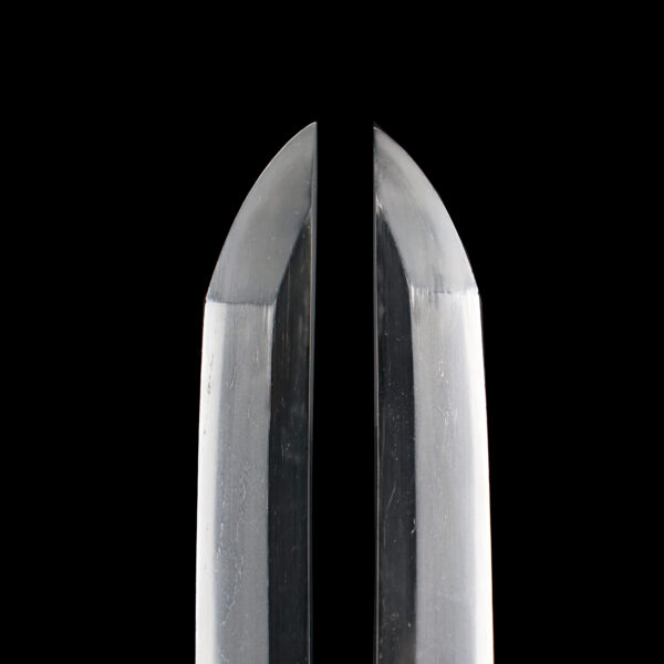 Antique Japanese Sword Katana Attributed to Katsuie<br> NBTHK <span style="color: #ff0000;">Hozon </span>Token ＆<span style="color: #ff0000;">Hozon </span> Tosogu Certificate - Image 6