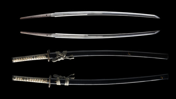 Antique Japanese Sword Katana Signed by Fujiwara Toshinaga <br>NBTHK<span style="color: #ff0000;"><strong> Tokubetsu Hozon</strong> </span>Certificate - Image 13