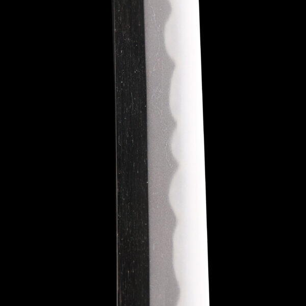 Antique Japanese Sword Katana signed by Fujiwara Munetsugu <br><span style="color: #000000;">NBTHK <span style="color: #5accff;"><strong>JUYO TOKEN</strong></span> Certificate</span> - Image 10