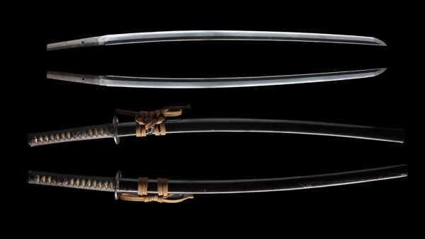 Antique Japanese Sword Katana Attributed to Katsuie<br> NBTHK <span style="color: #ff0000;">Hozon </span>Token ＆<span style="color: #ff0000;">Hozon </span> Tosogu Certificate - Image 13