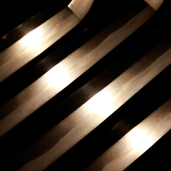 Antique Japanese Sword Wakizashi Signed by Kozuke no suke Minamoto Yoshimasa<br> NBTHK <span style="color: #ff0000;"><strong> Tokubetsu Hozon</strong> </span>Certificate - Image 4