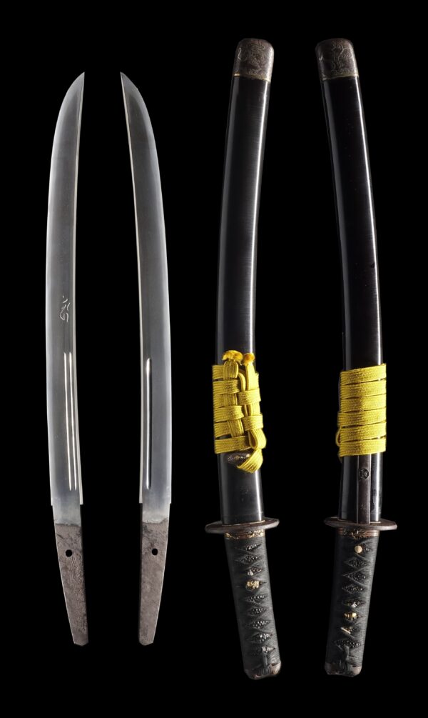 Antique Japanese Sword Wakizashi Signed by Yoshimichi<br> NBTHK <span style="color: #ff0000;"><strong> Tokubetsu Hozon</strong> </span>Certificate - Image 8