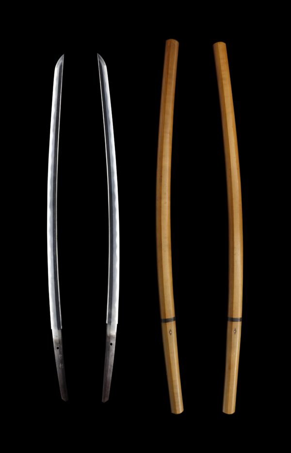 Antique Japanese Sword Katana signed by Tosa Munetoshi <br> NTHK Kanteisho Certificate - Image 8
