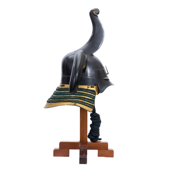 Antique Samurai Helmet <br>Mid Edo Period <br>Kawari Kabuto <br><span style="color: #ff0000;"><strong>Tokubetsu Kicho</strong></span> Shiryo Certificate</span> (KT-42) - Image 5
