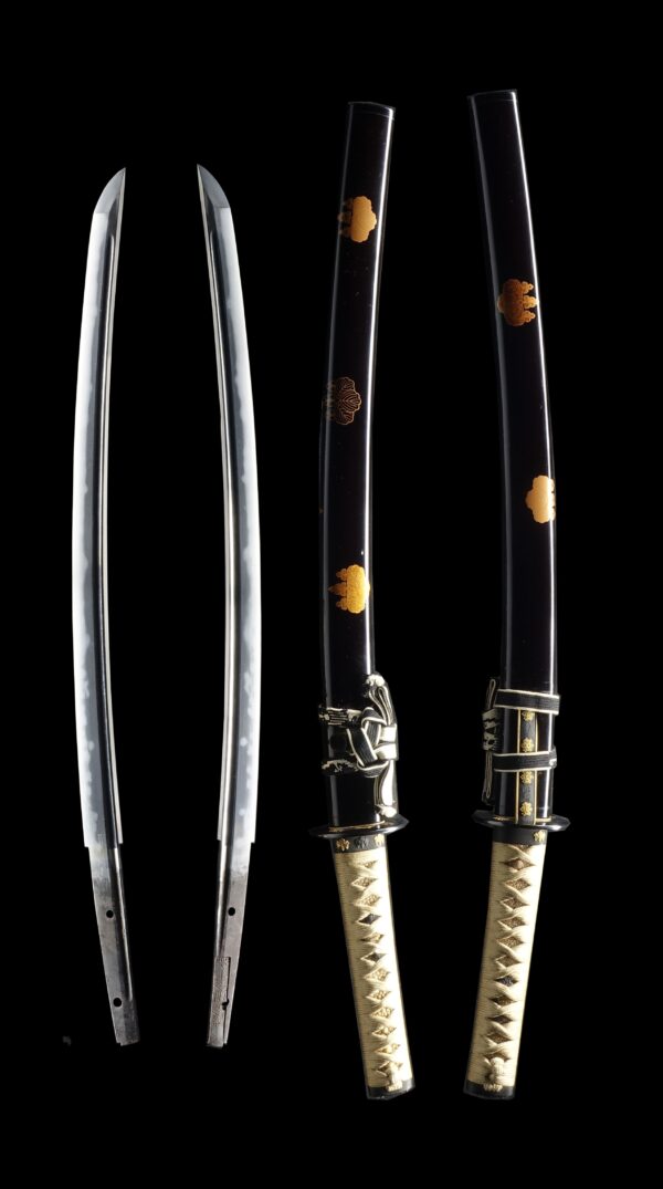 Antique Japanese Sword Daisho signed by 4th-gen Tadayoshi and Toshinaga NBTHK<span style="color: #ff0000;"> <strong>Tokubetsu Hozon </strong></span>Certificate ＆ <span style="color: #ff0000;">Hozon</span> Certificate - Image 15
