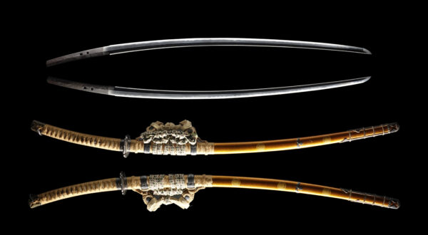 Antique Japanese Sword Tachi Attributed to Kashu Kagemitsu <br>NBTHK<span style="color: #ff0000;"><strong> Tokubetsu Hozon</strong> </span>Certificate - Image 13