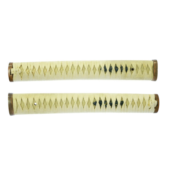 Antique Japanese Sword Katana Attributed to Enryushi Kunihide <br>NBTHK <span style="color: #ff0000;">Hozon </span>Certificate - Image 17