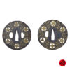 置物 KUMO Edo period antique Heianjo-style, Mizumo chirashi Zu Tsuba