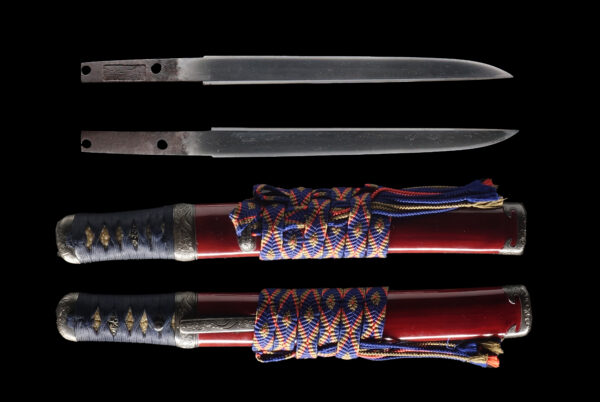Antique Japanese Sword Tanto Signed by Yoshimitsu<br> NBTHK <span style="color: #ff0000;">Hozon </span>Certificate for the blade and Koshirae - Image 13