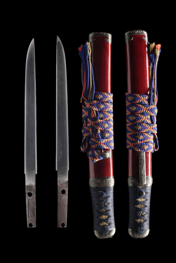 Antique Japanese Sword Tanto Signed by Yoshimitsu<br> NBTHK <span style="color: #ff0000;">Hozon </span>Certificate for the blade and Koshirae - Image 8