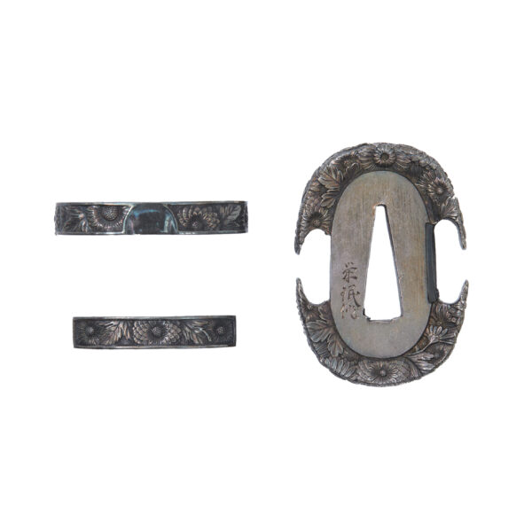A set of antique Tsuba, Koikuchi, and Kawara for Samurai Sword (KTK-01) - Image 4