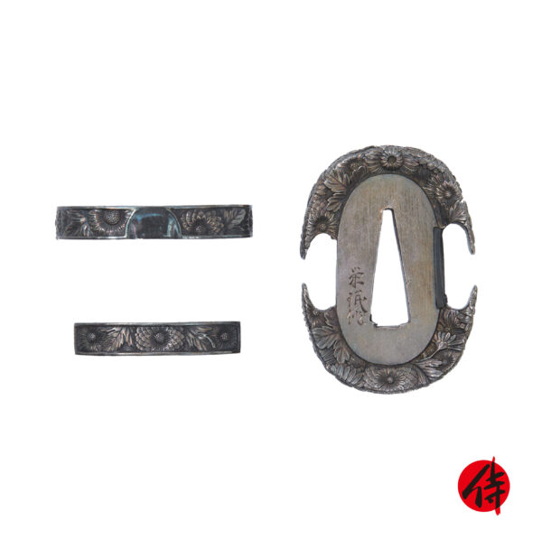 A set of antique Tsuba, Koikuchi, and Kawara for Samurai Sword (KTK-01)