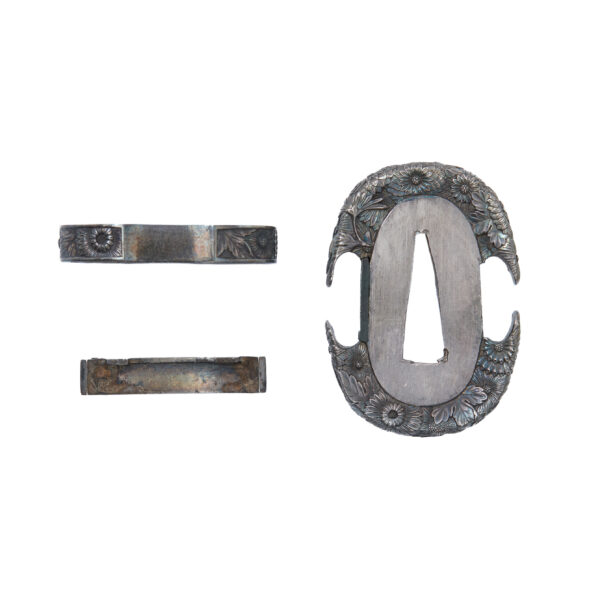 A set of antique Tsuba, Koikuchi, and Kawara for Samurai Sword (KTK-01) - Image 5