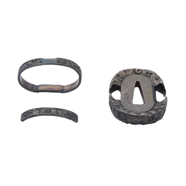 A set of antique Tsuba, Koikuchi, and Kawara for Samurai Sword (KTK-01) - Image 8