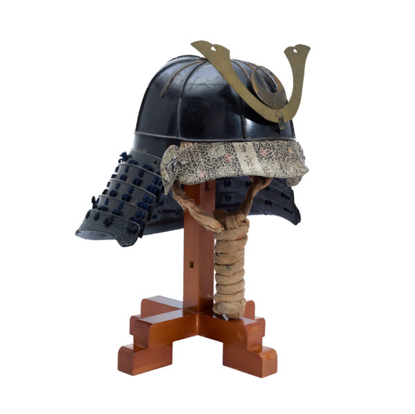 Antique Samurai Helmet <br>Early Edo Period <br>Tetsu Kuro Urushi Kabuto <br><span style="color: #ff0000;"><strong>Tokubetsu Kicho</strong></span> Shiryo Certificate</span> (KT-54) - Image 6