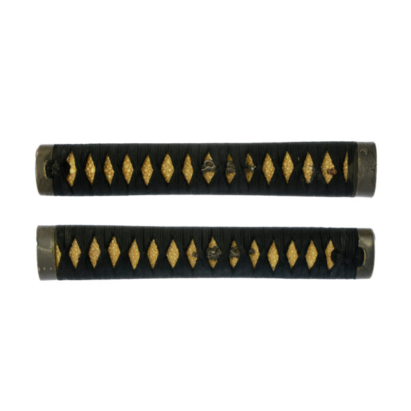 Antique Japanese Sword Katana Signed by First-Gen Kunitsugu<br>NBTHK<span style="color: #ff0000;"><strong> Tokubetsu Hozon</strong> </span>Certificate - Image 17