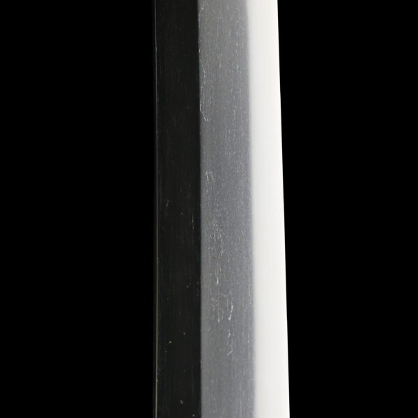 Antique Japanese Sword Katana Signed by First-Gen Kunitsugu<br>NBTHK<span style="color: #ff0000;"><strong> Tokubetsu Hozon</strong> </span>Certificate - Image 10