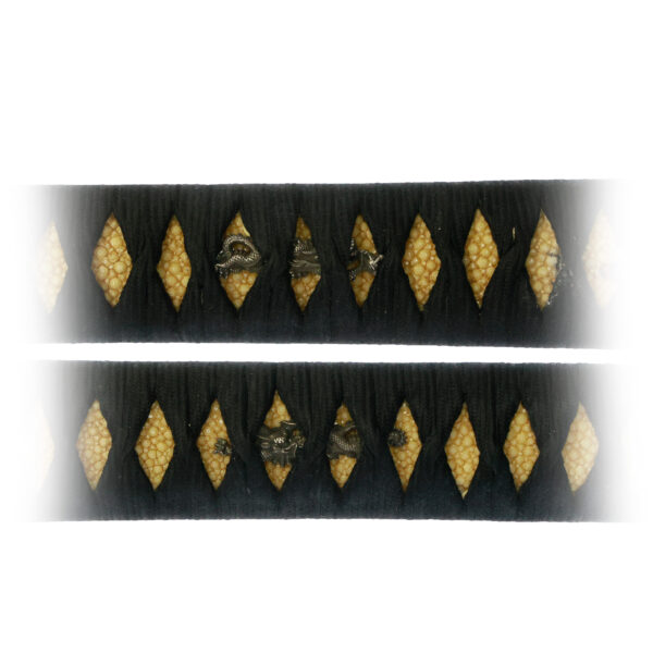 Antique Japanese Sword Katana Signed by First-Gen Kunitsugu<br>NBTHK<span style="color: #ff0000;"><strong> Tokubetsu Hozon</strong> </span>Certificate - Image 18