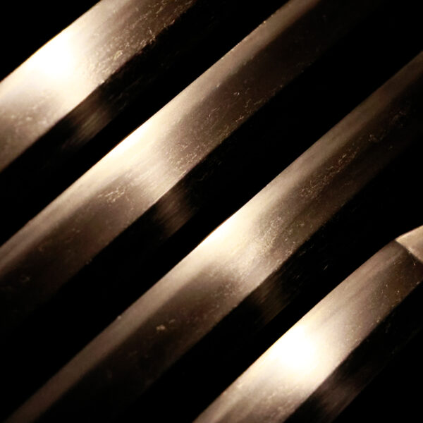 Antique Japanese Sword Katana signed by Bishu Osafune Sukesada<br>NBTHK <span style="color: #ff0000;">Hozon </span>Certificate - Image 4