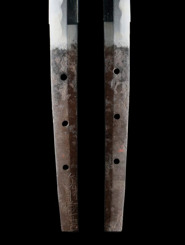 Antique Japanese Sword Katana signed by Monju Kaneyoshi<br>NBTHK <span style="color: #ff0000;">Hozon </span>Certificate - Image 9