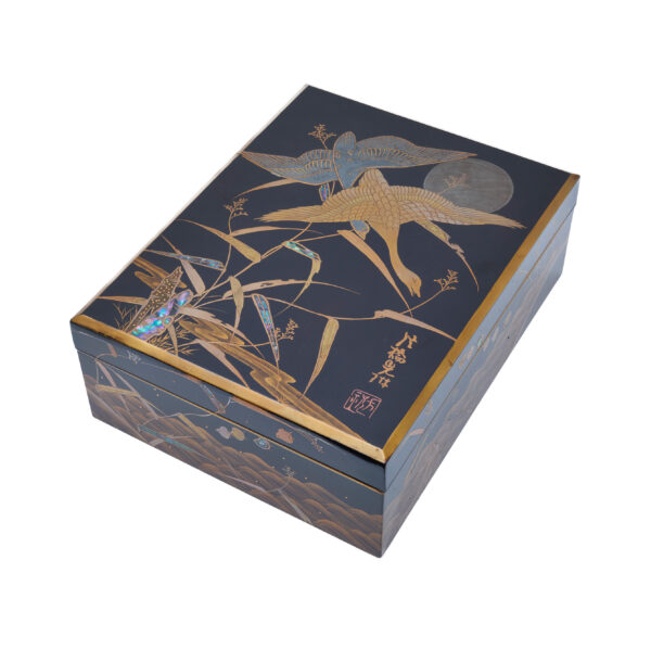 Japanese wooden lacquer box- Tsuki ni Gan Zu<br>(Bunko-17) - Image 9