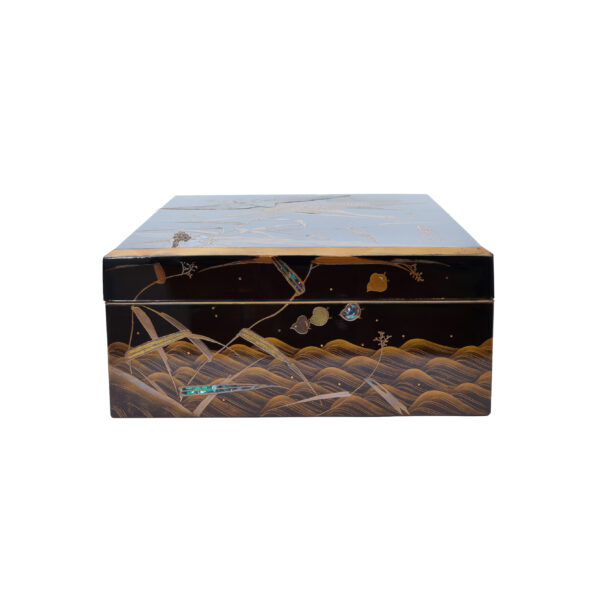 Japanese wooden lacquer box- Tsuki ni Gan Zu<br>(Bunko-17) - Image 4