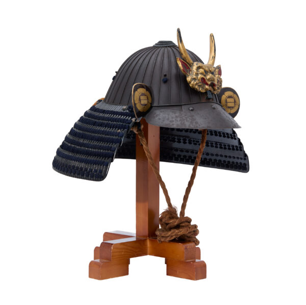 Antique Samurai Helmet <br>Mid Edo Period Sanjuni Ken Suji Kabuto with <span style="color: #ff0000;"><strong>Tokubetsu Kicho</strong></span> Shiryo Certificate</span></strong> (KT-56) - Image 4