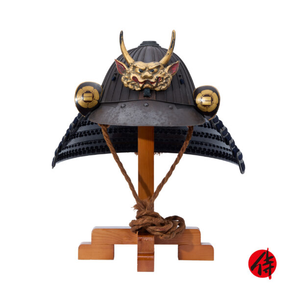 Antique Samurai Helmet <br>Mid Edo Period Sanjuni Ken Suji Kabuto with <span style="color: #ff0000;"><strong>Tokubetsu Kicho</strong></span> Shiryo Certificate</span></strong> (KT-56)