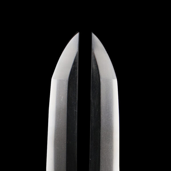 Antique Japanese Sword Wakizashi Signed by Mutsu no Kami Tadayoshi <br>NBTHK <span style="color: #ff0000;"><strong>Tokubetsu Hozon</strong> </span>Certificate - Image 6