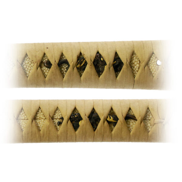 Antique Japanese Sword Wakizashi Signed by Omi no Kami Fujiwara Tsuguhiro<br>NBTHK <span style="color: #ff0000;"><strong>Tokubetsu Hozon</strong> </span>Certificate - Image 20