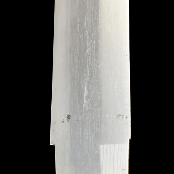 Antique Japanese Sword Wakizashi Signed by Omi no Kami Fujiwara Tsuguhiro<br>NBTHK <span style="color: #ff0000;"><strong>Tokubetsu Hozon</strong> </span>Certificate - Image 14