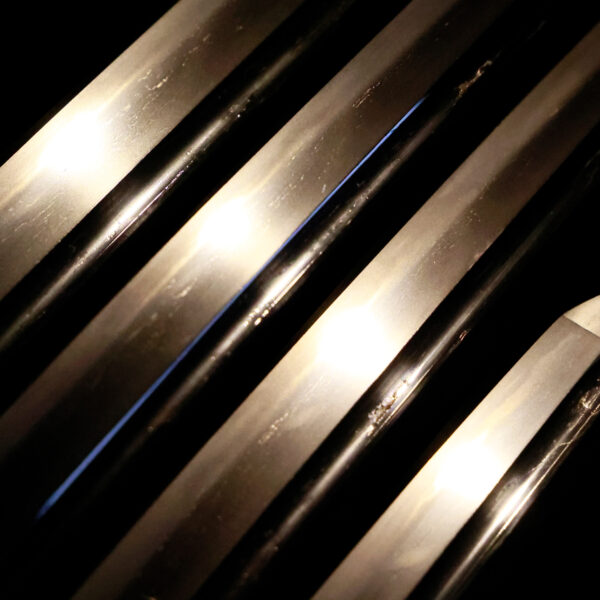 Antique Japanese Sword Katana Attributed to Rai Kunizane<br> NBTHK<span style="color: #ff0000;"><strong> Tokubetsu Hozon</strong> </span>Certificate - Image 4