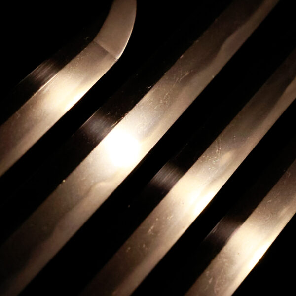 Antique Japanese Sword Katana attributed to Den Bishu Osafune Sukesada<br> NTHK Kanteisho for the blade - Image 5