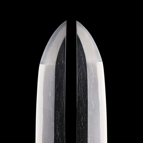 Antique Japanese Sword Katana Attributed to Ko Naminohira <br>NBTHK<span style="color: #ff0000;"><strong> Tokubetsu Hozon</strong> </span>Certificate - Image 6