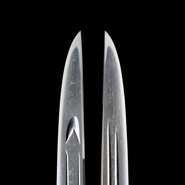 Antique Japanese Sword Tanto Attributed to Tsukushi Nobukuni<br>NBTHK <span style="color: #ff0000;">Hozon </span>Certificate - Image 6