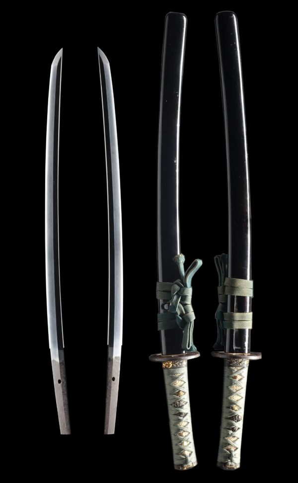 Antique Japanese Sword Wakizashi Attributed to Den Aoe<br>NBTHK <span style="color: #ff0000;"><strong> Tokubetsu Hozon</strong> </span>Certificate - Image 8