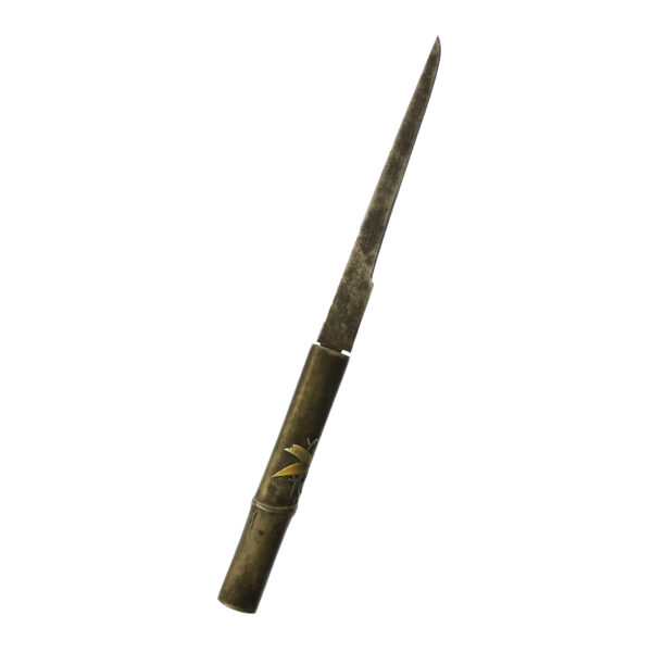 Antique Japanese Sword Tanto Signed by Munetsugu<br> NBTHK <span style="color: #ff0000;">Hozon </span>Certificate for the blade &  <span style="color: #ff0000;"><strong> Tokubetsu Hozon</strong> </span> Certificate for the Koshirae - Image 23