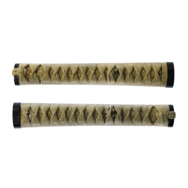 Antique Japanese Sword Katana Signed by Awataguchi Omi no Kami Tadatsuna<br>NBTHK<span style="color: #ff0000;"><strong> Tokubetsu Hozon</strong> </span>Certificate - Image 19