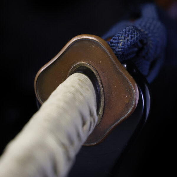 Antique Japanese Sword Katana Signed by Awataguchi Omi no Kami Tadatsuna<br>NBTHK<span style="color: #ff0000;"><strong> Tokubetsu Hozon</strong> </span>Certificate - Image 17