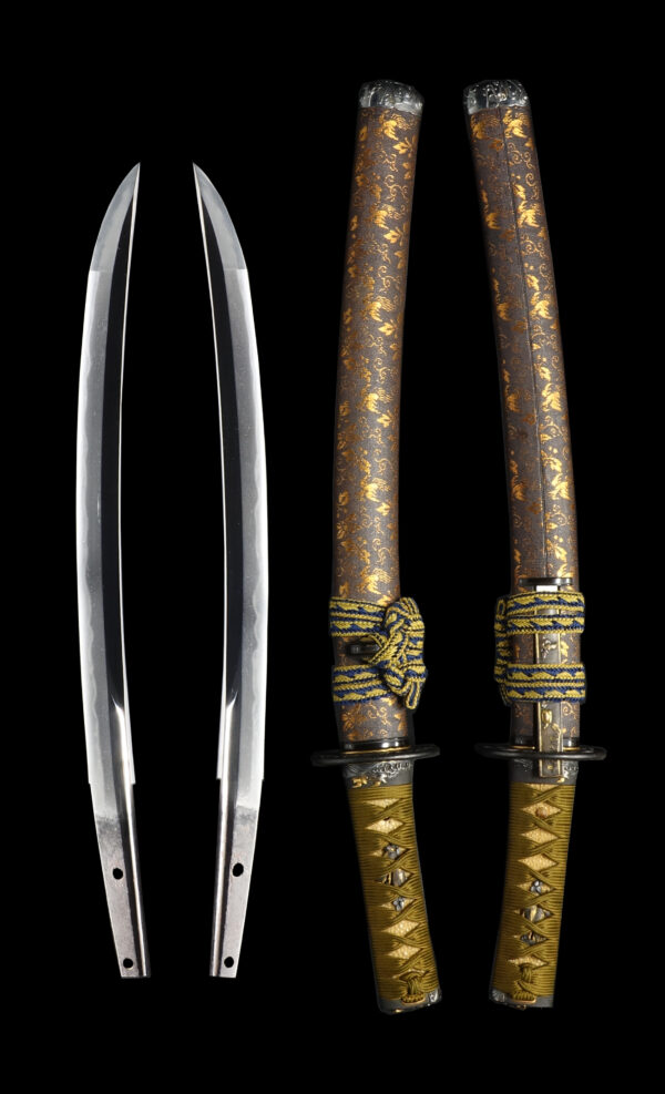 Antique Japanese Sword Wakizashi Attributed to Ujifusa<br>NBTHK <span style="color: #ff0000;">Hozon</span> Certificate - Image 8