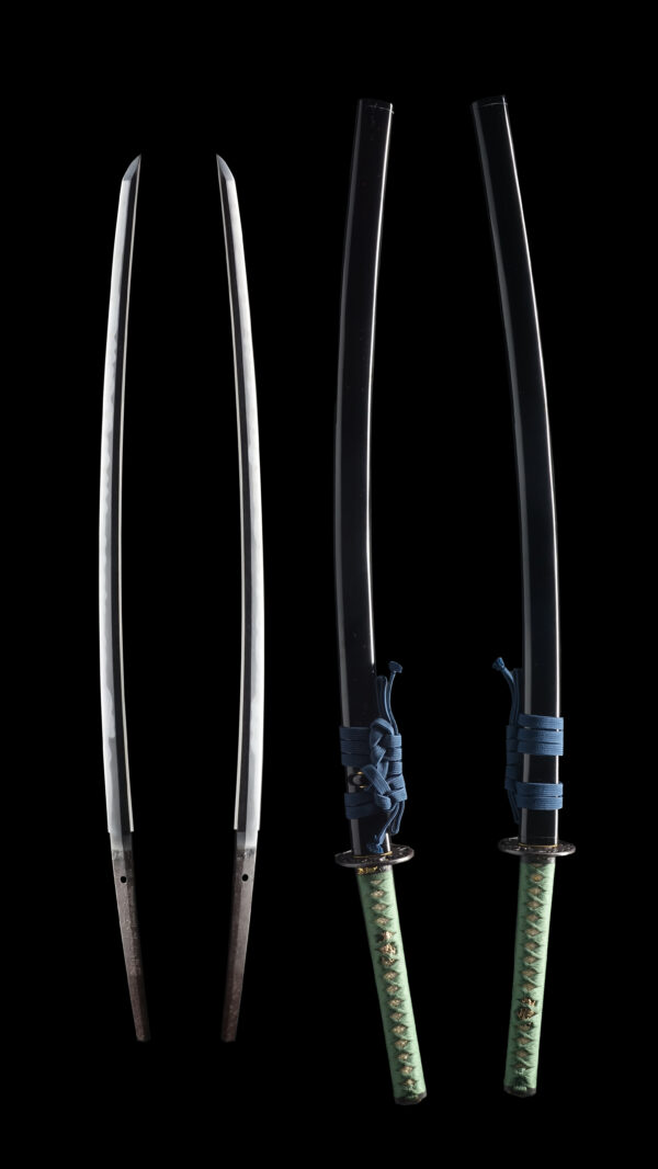 Antique Japanese Sword Katana <br>Signed by Kaneyasu <br>NBTHK </strong></span><span style="color: #ff0000;"><strong> Tokubetsu Hozon</strong></span> Certificate - Image 8