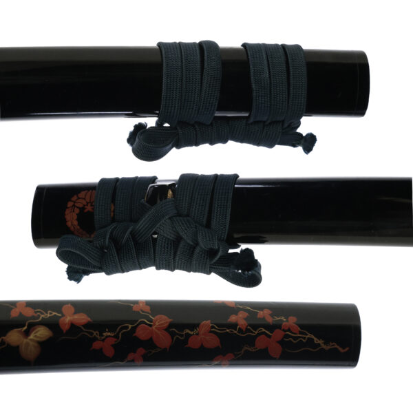 Antique Japanese Sword Katana Signed by Awataguchi Omi no Kami Tadatsuna<br>NBTHK<span style="color: #ff0000;"><strong> Tokubetsu Hozon</strong> </span>Certificate - Image 23