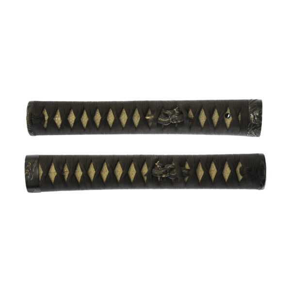 Antique Japanese Sword Katana Signed by Awataguchi Omi no Kami Tadatsuna<br>NBTHK<span style="color: #ff0000;"><strong> Tokubetsu Hozon</strong> </span>Certificate - Image 17